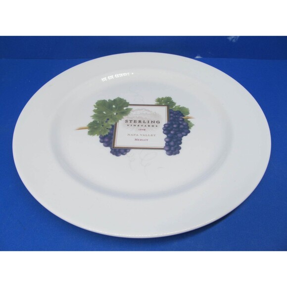 Wedgwood Grand Gourmet Vintage Collection 9 7/8" Sterling Vineyards Merlot Plate - Picture 6 of 7